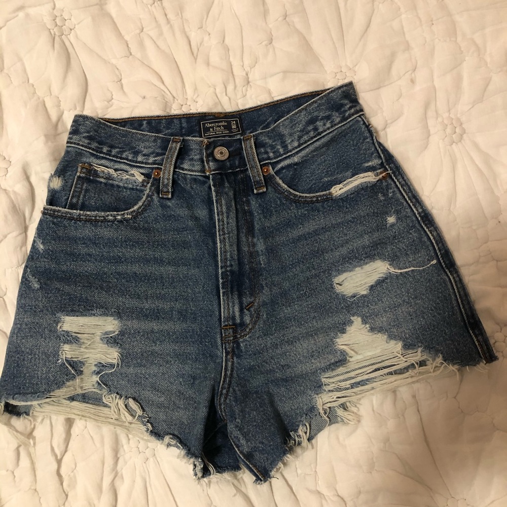 abercrombie high rise cutoff denim shorts
